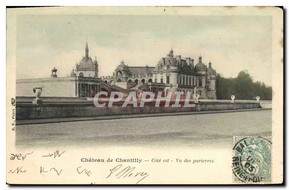 Castelo de Chantilly — Lado leste — Vista dos parterres — B. F. PARIS - Frente