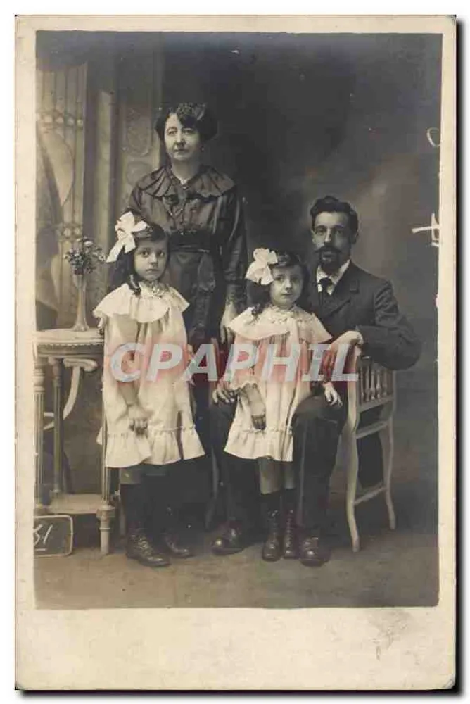 Família — estúdio de retratos — editor desconhecido - Frente