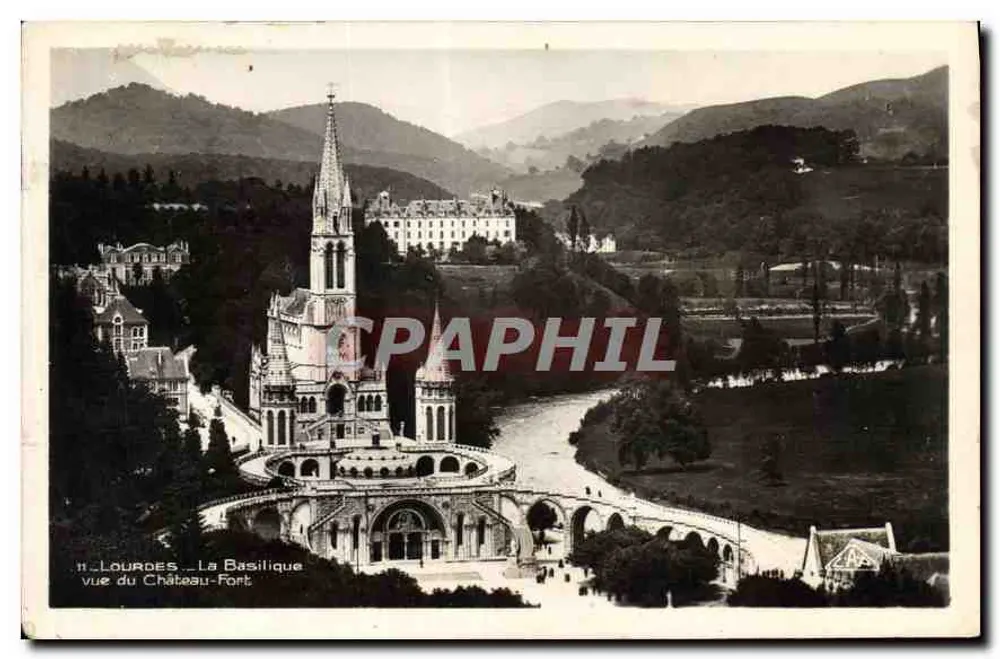 Lourdes — Die Basilika vom Château-Fort aus gesehen — unbekannter Verlag, Nr. 11 - Vorderseite