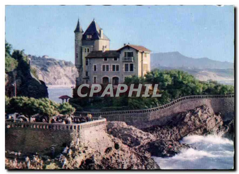 Biarritz — Villa Belza, im Hintergrund die Pyrenäen, La Rhune - Vorderseite