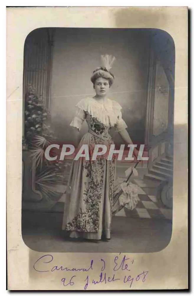 Frau in Blumenkleid — Sommerkarneval — Sommerkarneval 26. Juli 1908 - Vorderseite