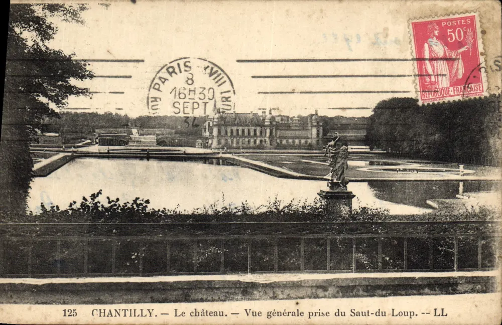 Chantilly — Das Schloss — Allgemeine Ansicht vom Saut-du-Loup — LL - Vorderseite