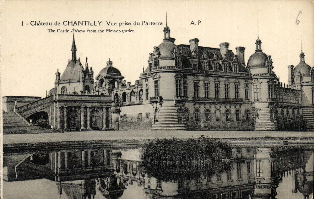 Château de Chantilly — Ansicht vom Parterre — A.P. - Vorderseite