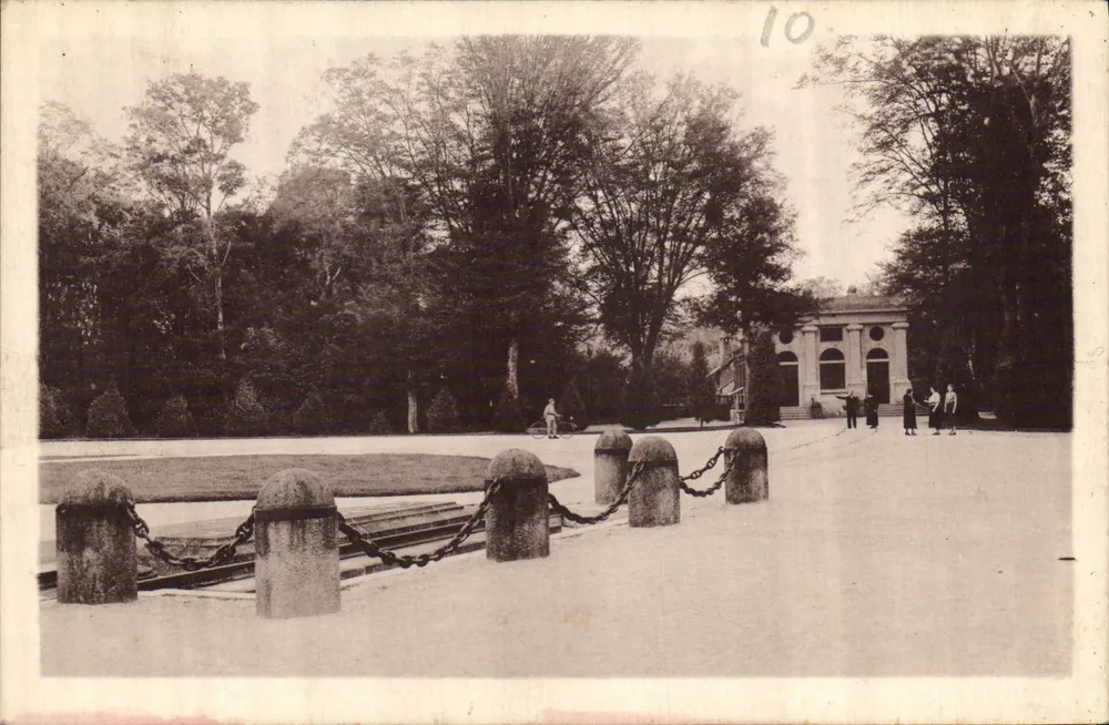 Wald von Compiègne — Standort des Wagens des Marschalls Foch — Schutzraum des Wagens — Armistice-Ausgabe - Vorderseite