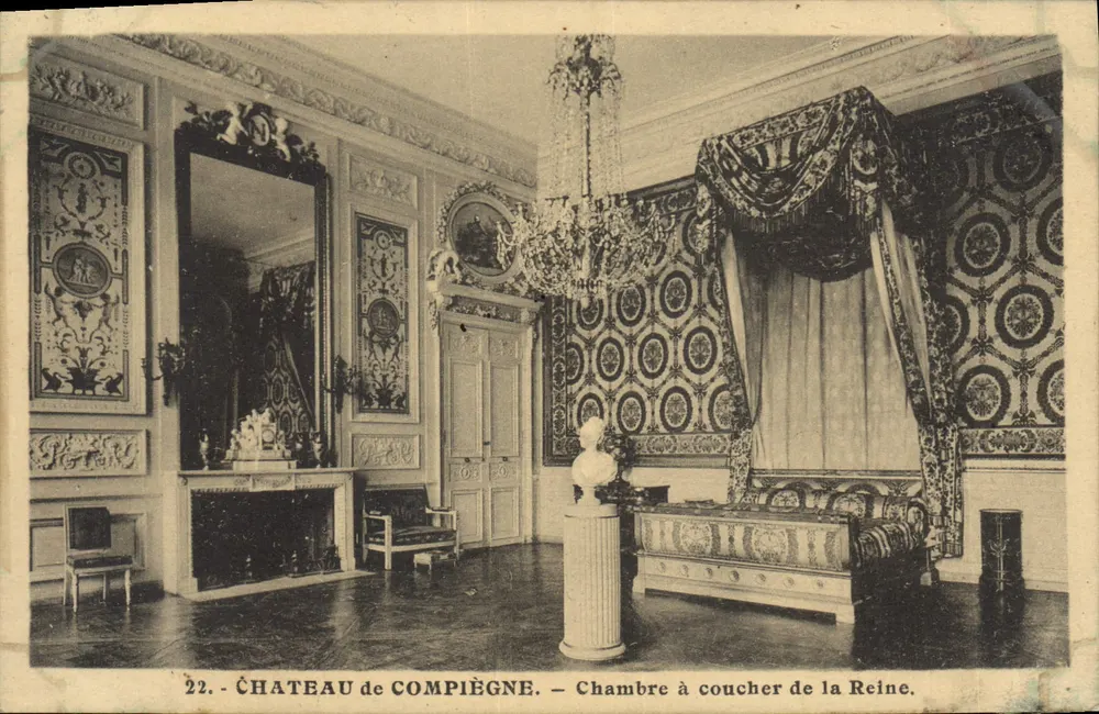 Château de Compiègne — Schlafzimmer der Königin - Vorderseite