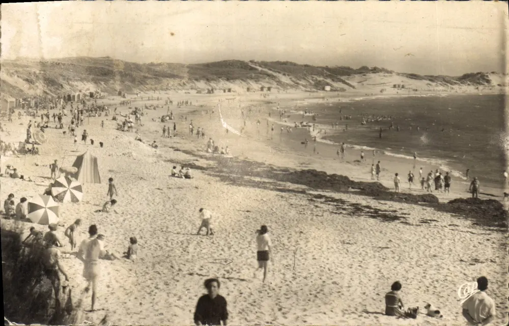 Praia de Quimper — vista animada — C° das Artes Fotomecânicas, n° 1501 - Frente