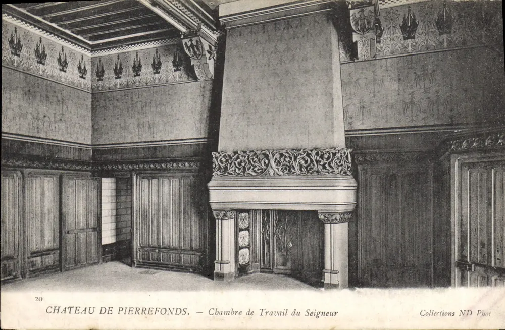 Schloss Pierrefonds — Zimmer des Herren — Collections ND Phot - Vorderseite