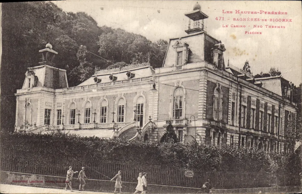 O Cabino - Neo Termas - Bagnères-de-Bigorre — Les Hautes-Pyrénées, 471 - Frente