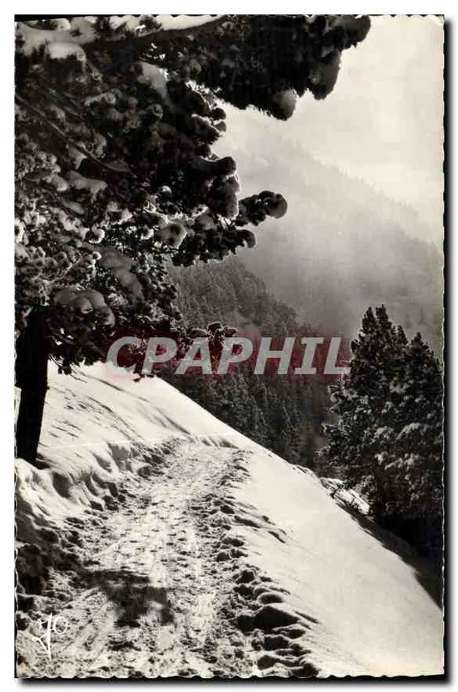 Schneelandschaft — Weg in den Pyrenäen — Les Photos Gregas Courti - Vorderseite