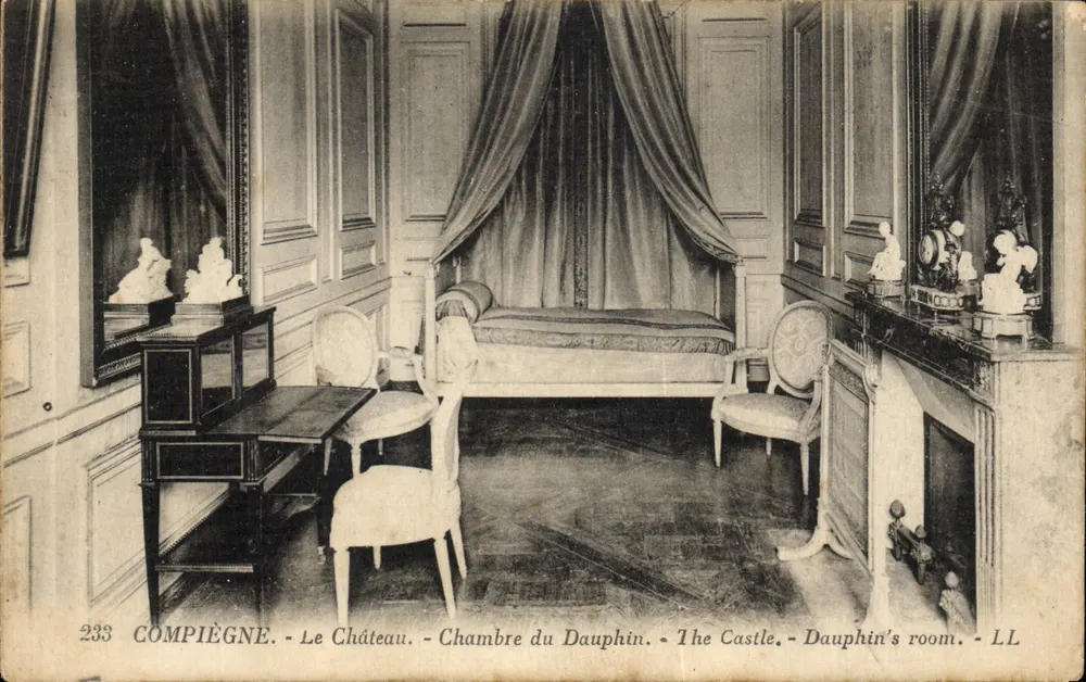 Compiègne - O Castelo - Quarto do Duque - LL - Frente