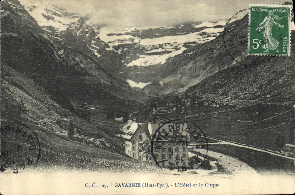 Gavarnie (Hautes-Pyrénées) — Das Hotel und der Cirque — C.C. n°27 - Vorderseite