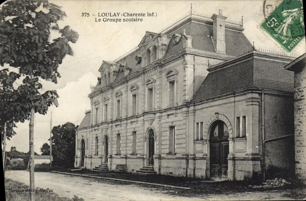Loulay (Charente Inf.) — Das Schulumfeld — Verlag Berdon, Nr. 3775 - Vorderseite