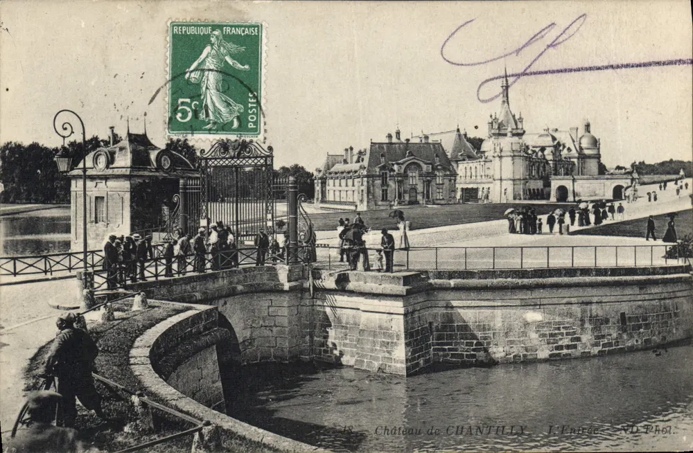 Castelo de Chantilly — A Entrada — NO.P.601 - Frente