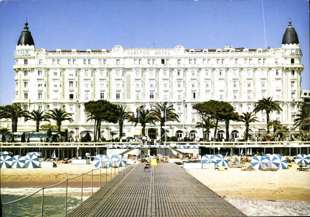 Cannes — Le Carlton Hotel — Éditeur E.L.B.E. n° 06428 - Recto
