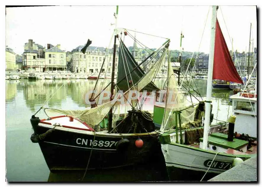 Porto de Cabourg — vista de barcos de pesca — Éditions Dubray - Frente