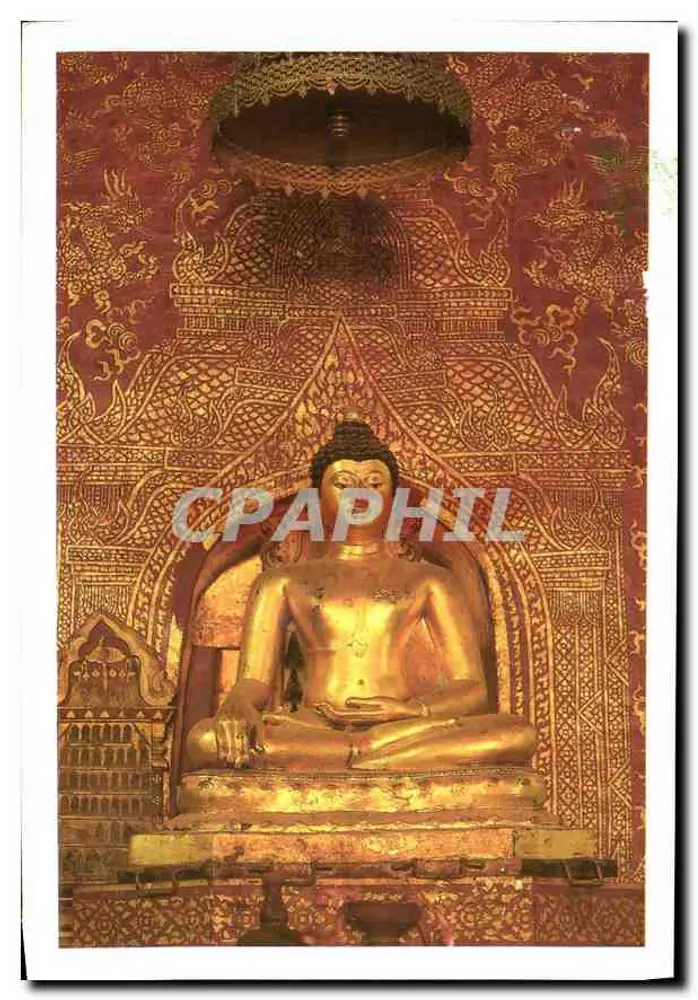 Buda dourado — templo de Pra Buddha Singh, Chiang Mai — fotografado por Amonsak Sriwilai - Frente