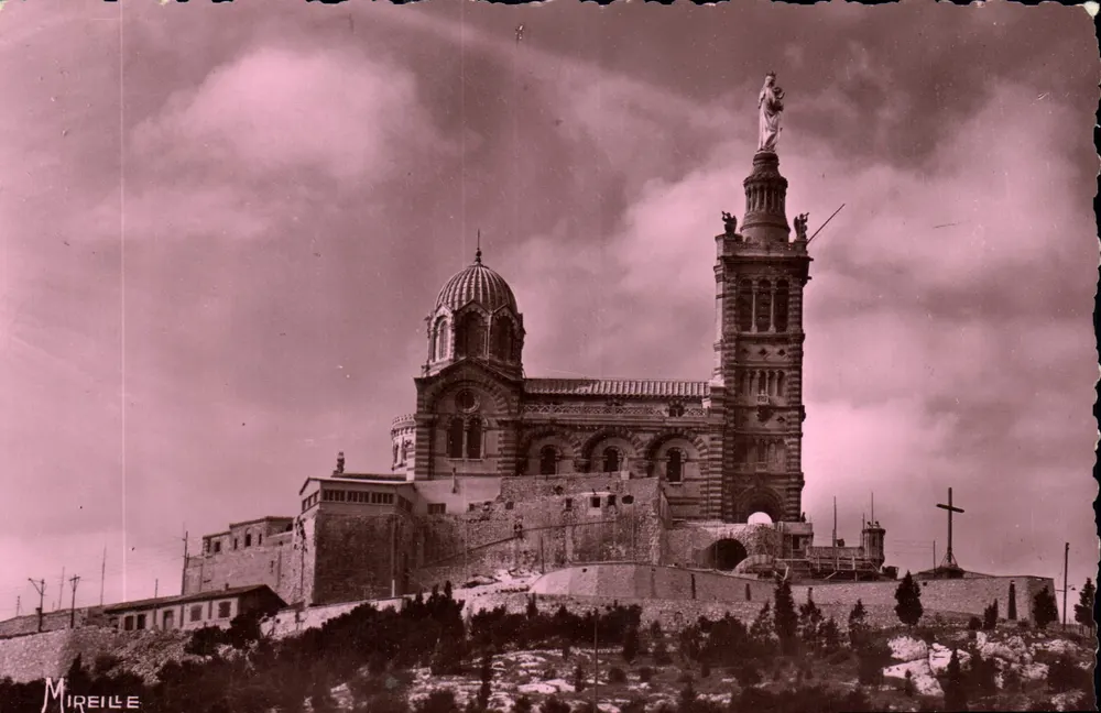 Basílica Nossa Senhora da Guarda — Marselha — Edição Mireille - Frente