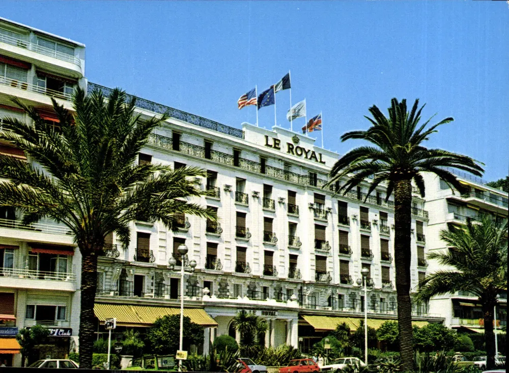 Das Royal - Nizza - Promenade des Anglais — Reproduktion verboten in der EWG — n°23-85 - Vorderseite