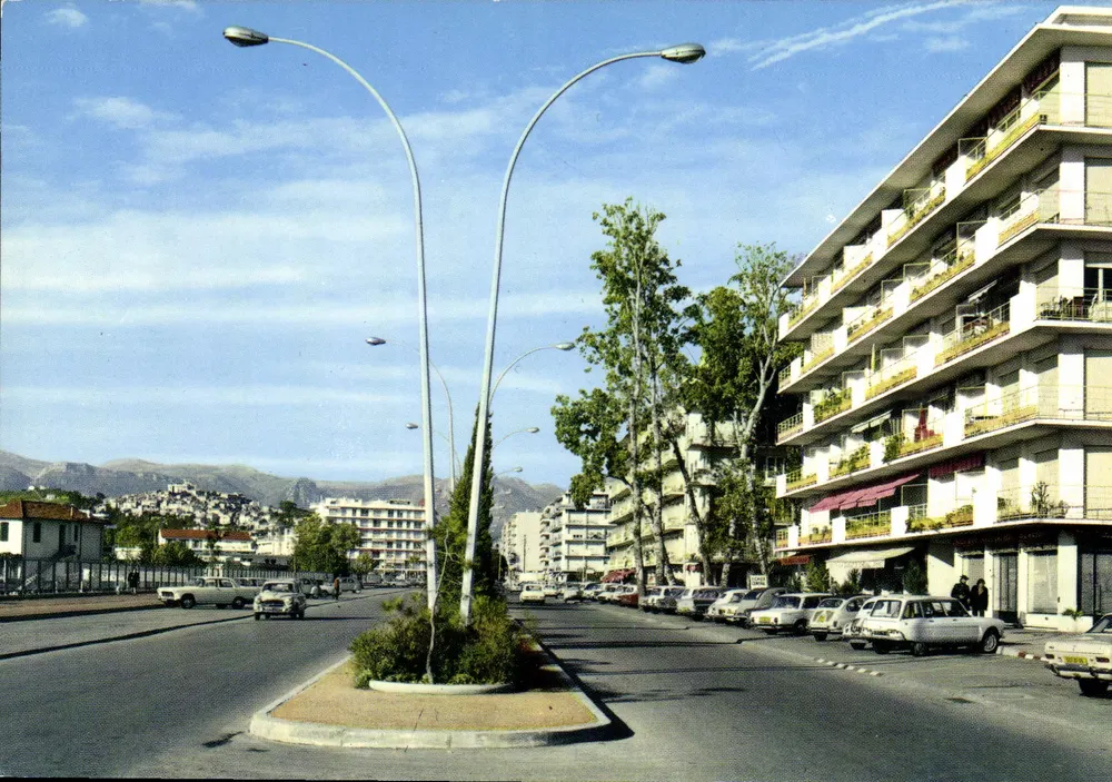 Boulevard J.F. Kennedy — Gros-de-Cagnes — Éditions MAH - Vorderseite