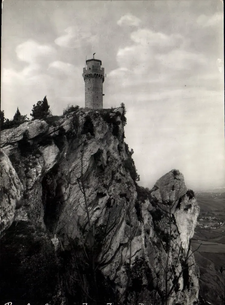 San Marino — Terza Torre und Panorama — Ed. Piccolo Emporio - Vorderseite