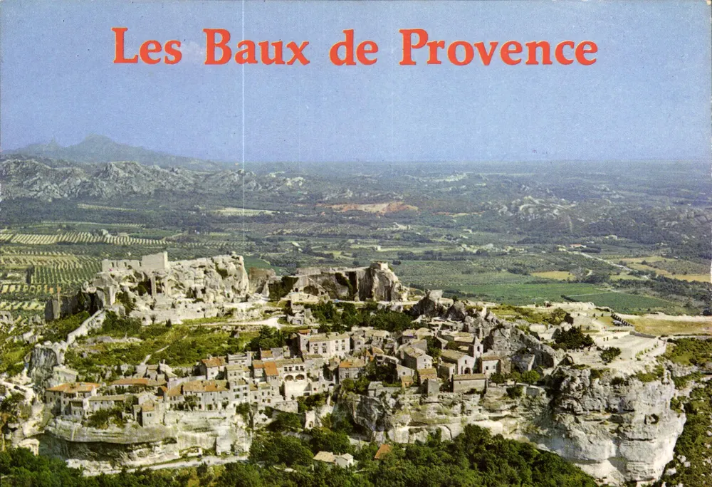 Les Baux de Provence — Luftbild der Stadt — Verlag Mapecolor, Nr. 10.855 - Vorderseite