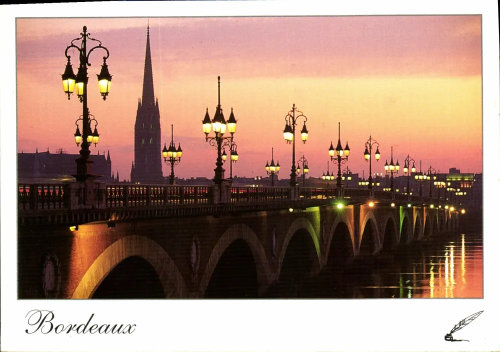 Bordeaux — O ponte de pedra à noite — Harmonie - Frente