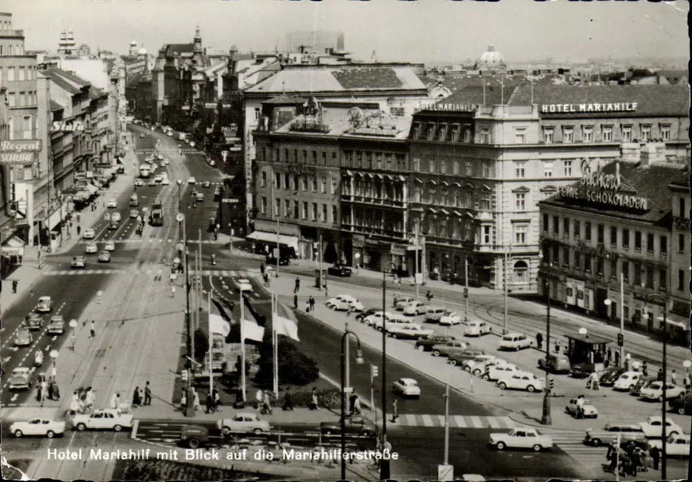 Hotel Mariahilf — vue sur la Mariahilferstraße — Wiener Photographie - Frente