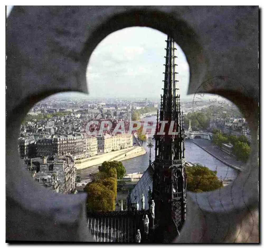 Paris — vista das Torres de Notre-Dame — editor Rones, n°758 - Frente