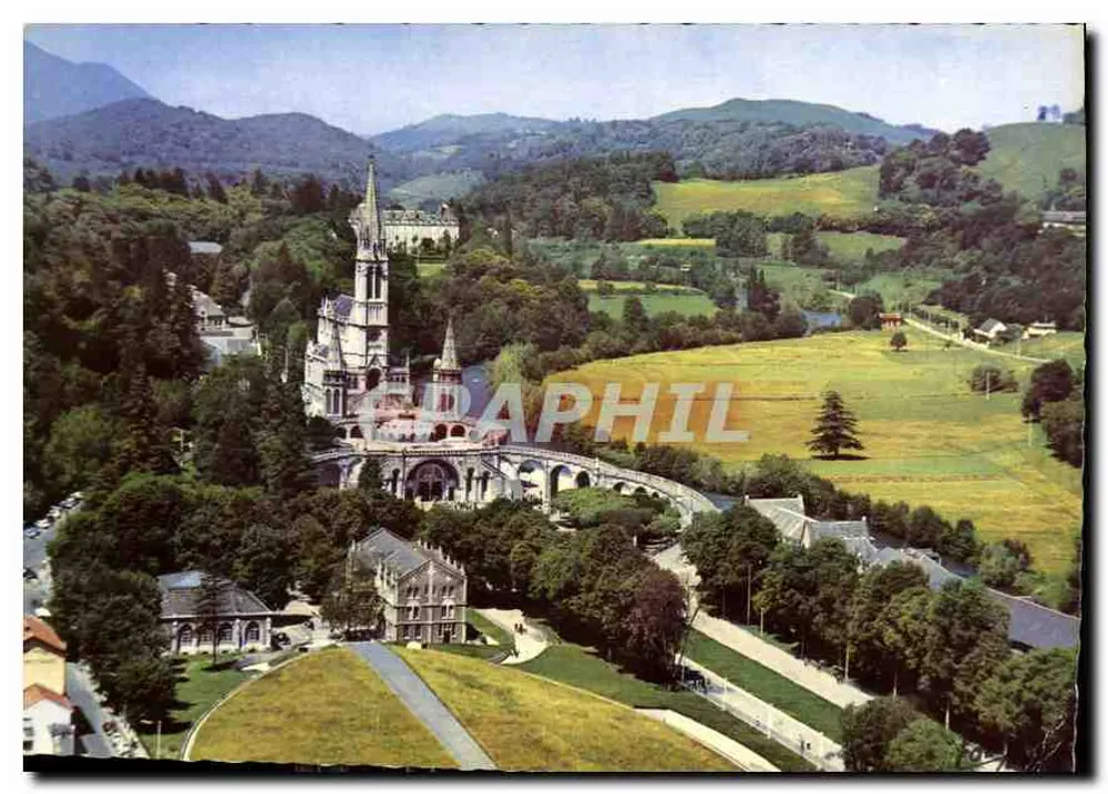 Lourdes — A Basílica e a Basílica Subterrânea — Graphphil - Frente