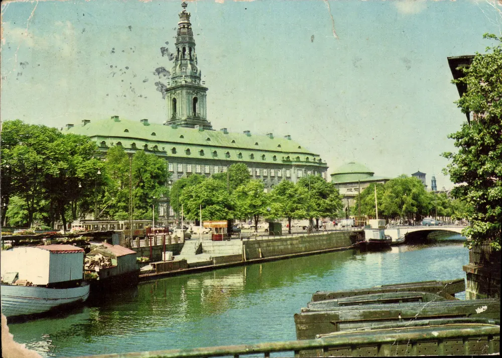 Copenhague — Palais de Christiansborg — éditeur Bør Man Altid - Frente