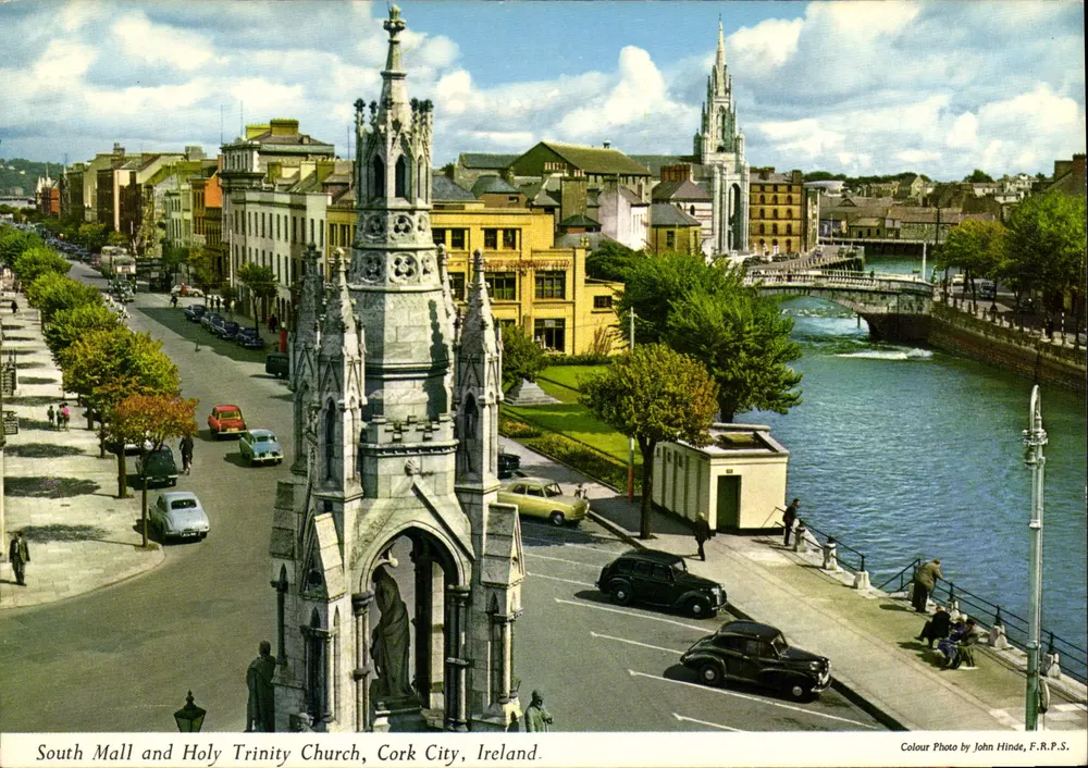 South Mall und Holy Trinity Kirche, Cork City, Irland — Farbfotografie von John Hinde, F.R.P.S. - Vorderseite