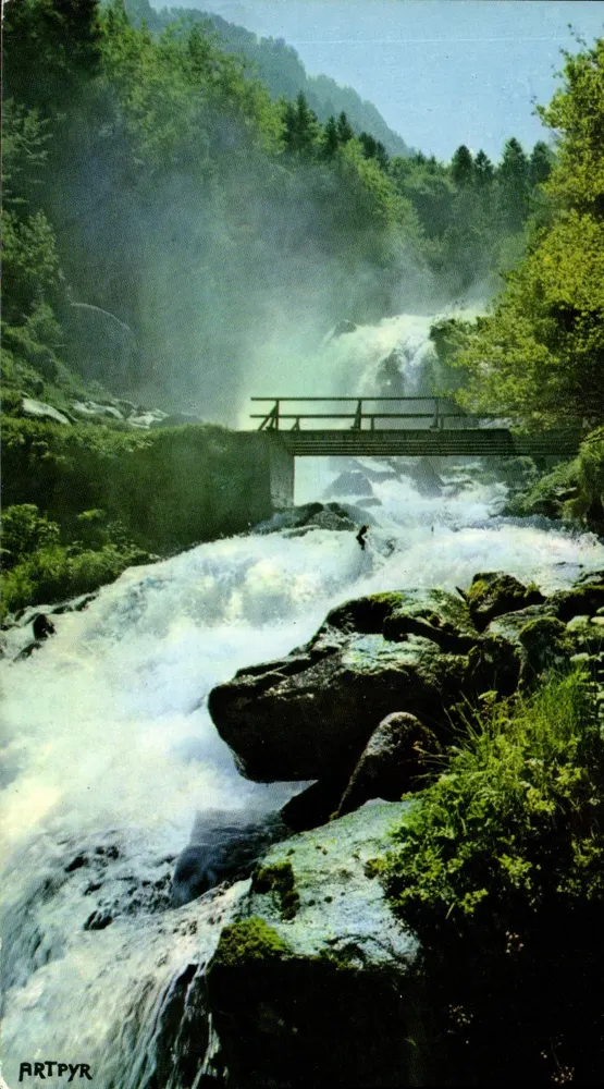 Cachoeira de Lutour — Altas Pirineus — Edições d'ARTPYR - Frente