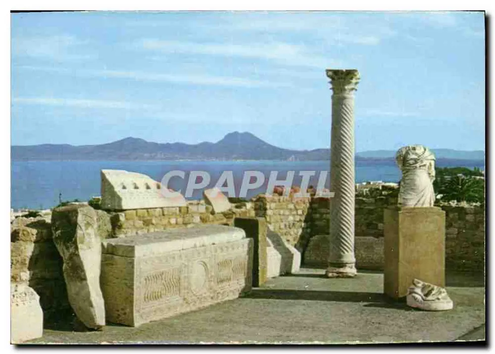 Römische Ruinen in Carthage — Aussicht auf das Meer und die Berge — Verlag KAHIA, Serie 1505 - Vorderseite