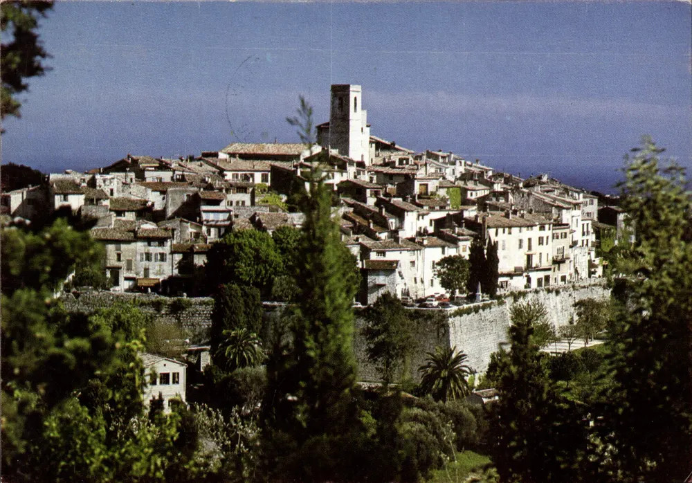 Saint-Paul-de-Vence — allgemeiner Blick im Hintergrund, das Meer — ELBE Verlag - Vorderseite