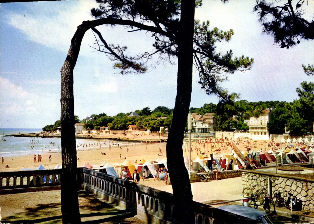 Plage de Saint-Palais-sur-Mer — Blick von den Sapins — Éditions Jean-Juand - Vorderseite