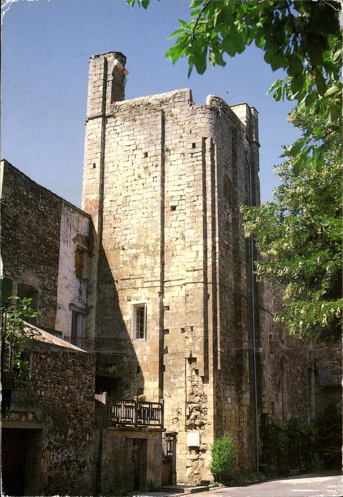 De toren — Villemagne (Hérault) — Meridionale Uitgaven - Voorkant