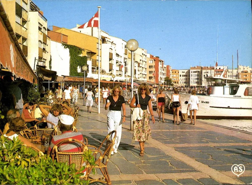 Cap d'Agde — Die Promenade — APACOLOR Verfahren 81 - Vorderseite