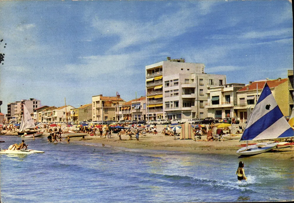 Palavas-les-Flots — Strand und Gebäude — Édition Y.P.A. Nîmes - Vorderseite