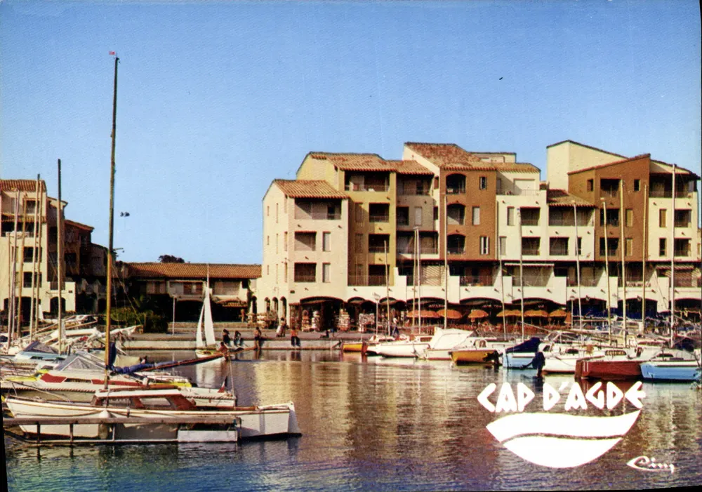 Cap d'Agde — Porto — Imprimeur Mâcon - Frente