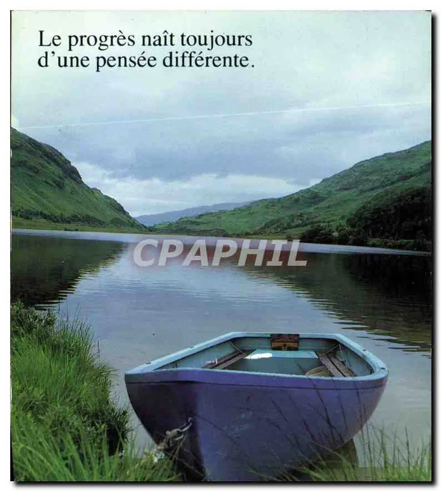 Bateau sur lac — paysage écossais - Frente
