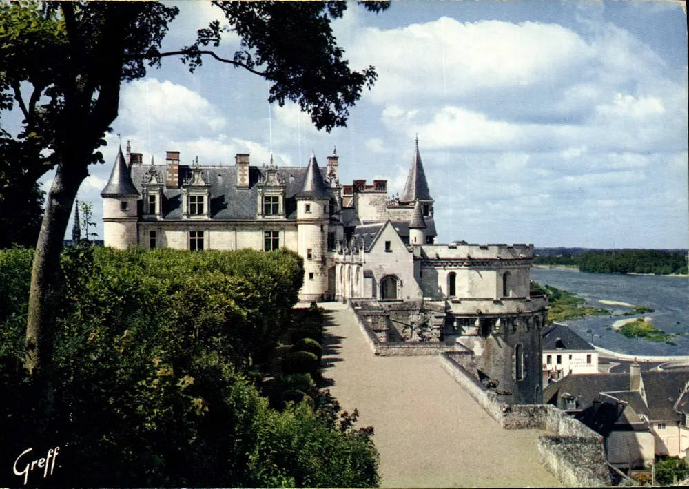 Schloss Amboise — über der Loire — Éditions Greff, n° 374/557 - Vorderseite