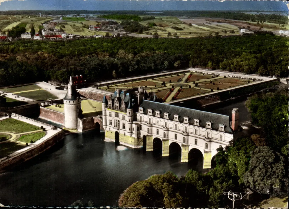 Schloss Chenonceau — Luftbild — Éditions Combil - Vorderseite
