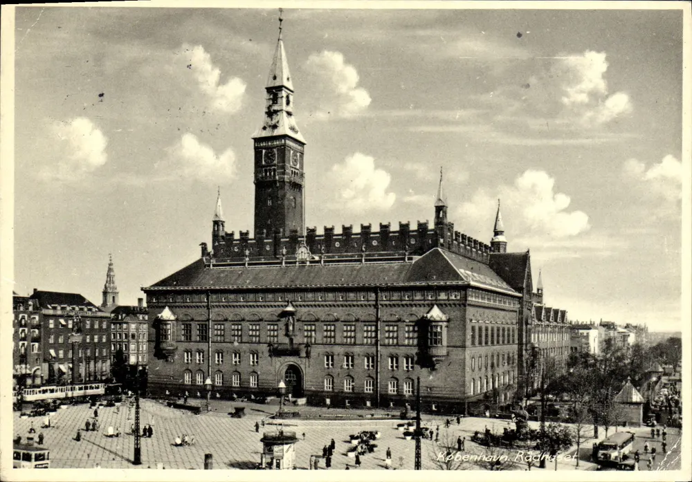 Copenhague, Rådhuset — vista do edifício municipal — editor desconhecido - Frente