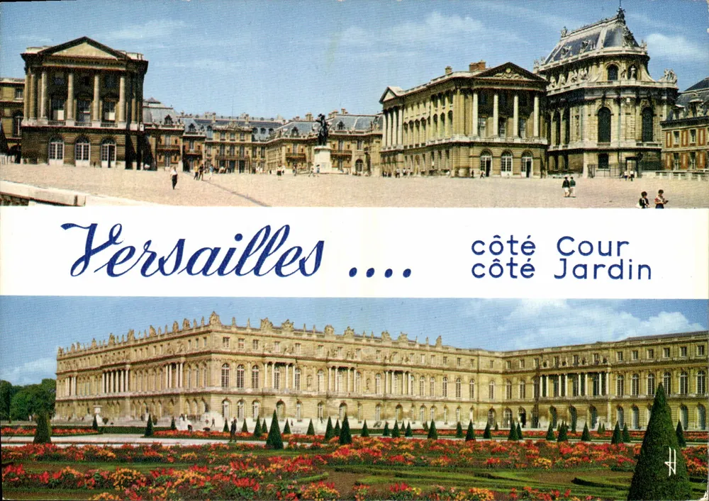 Versailles ... lado da Cour Jardin — Librairie Hachette - Frente