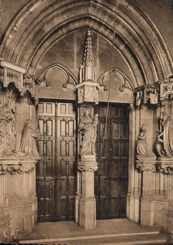 Dijon - Ältere Chartreuse von Champmol — Der Portal der Kapelle — CP DES ARTS PHOTOMÉCANIQUES - Vorderseite