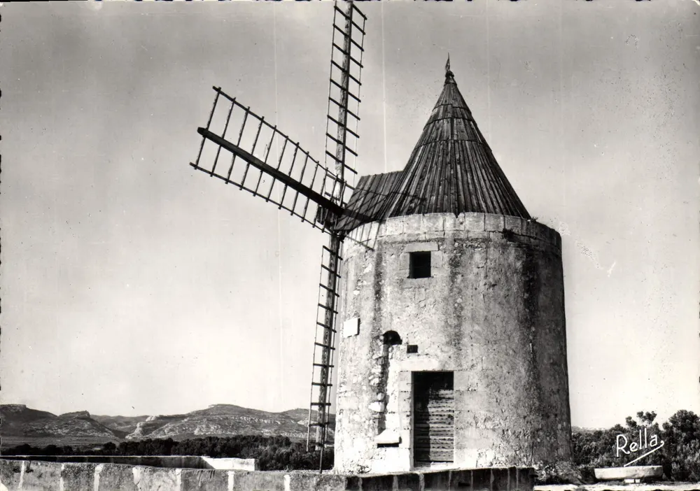 Le Moulin de Daudet — Fontvieille (Bouches-du-Rhône) — Éditions Rella, Serie 553 - Vorderseite