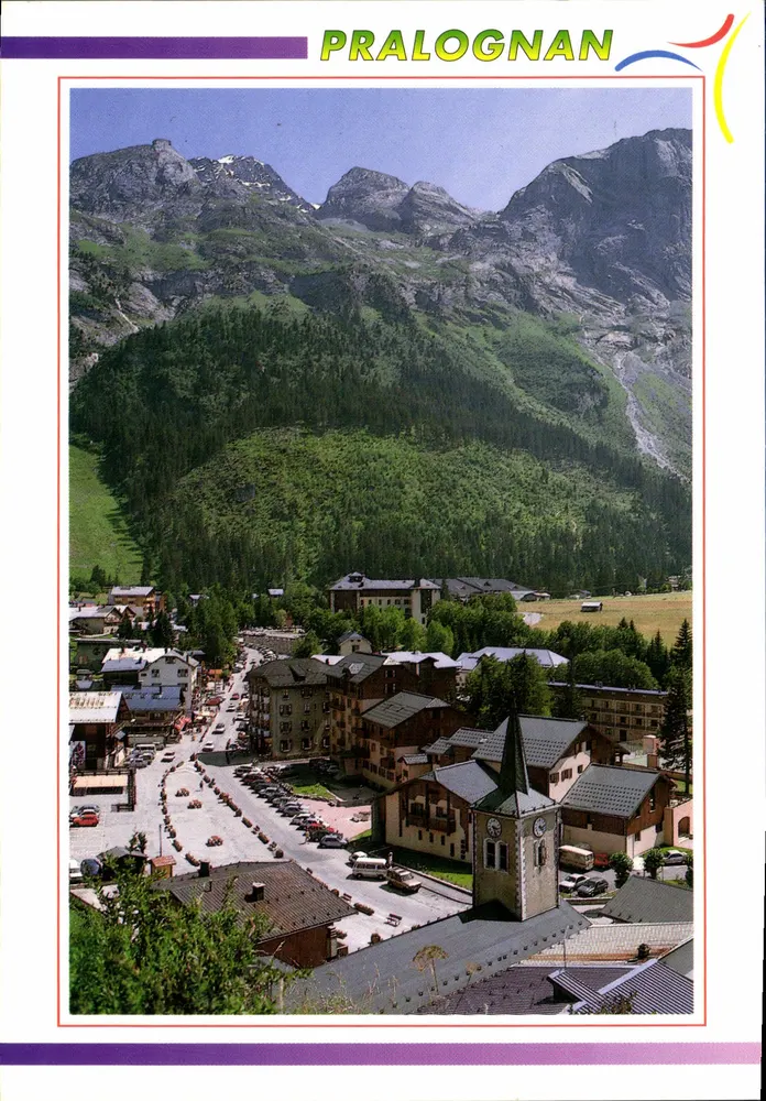 Pralognan — Panoramablick auf das Dorf und die Berge — Éditions Revalp - Vorderseite
