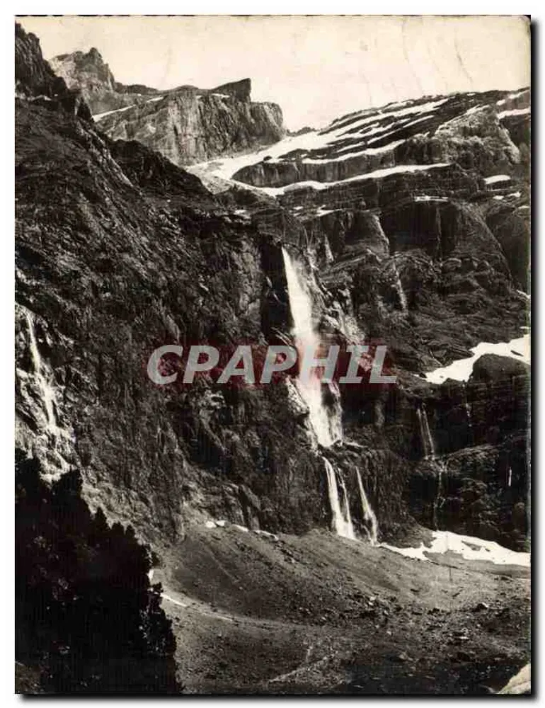 Grandes cascata de nós sob Gavarnie — Hotel do Circo e da Cascata — editor não visível - Frente