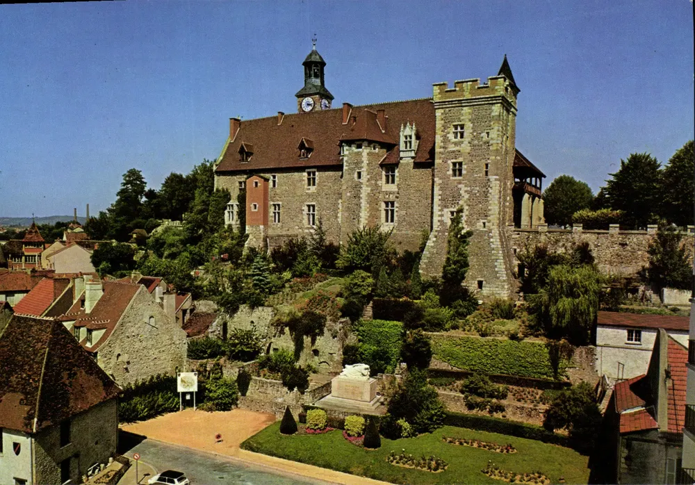 Montluçon (Allier) — Stare Zamki — Wydawnictwo LYS - Awers