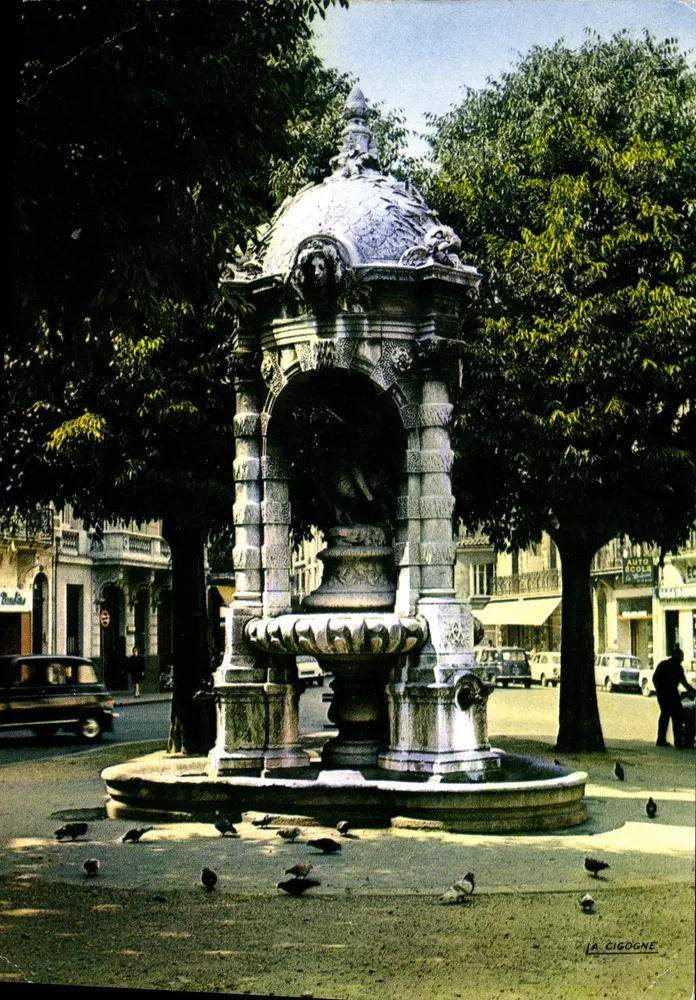 Die Fontaine der Place Charles Gruet — Bordeaux — Éditions « La Cigogne » - Vorderseite